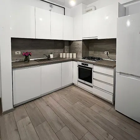 Anastasia's Apartament 아파트 *